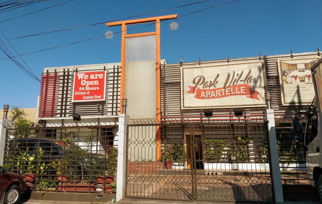 Park Vil-La Apartelle Quezon City Buitenkant foto